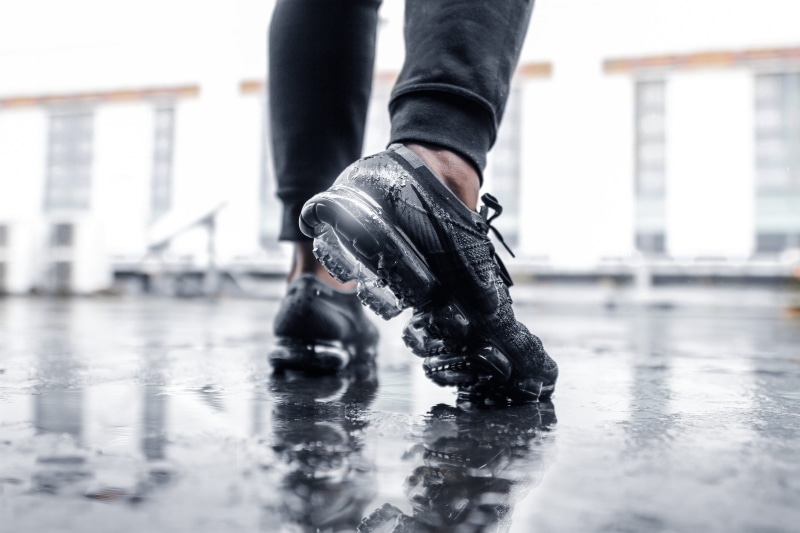 air, wet, architecture, shoe, water, day, shoes, floor, trainers, nike, protection, max, stepping, human leg, selective focus, person, feet, surface level