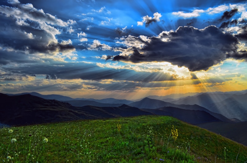 natur, grass, mountain range, outdoors, mountain, plant, beautiful, tranquil scene, non-urban scene, atmosphere, unbelievable, sunbeam, hill, grassland