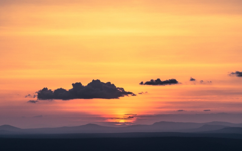 dramatic sky, golden, orange, person, scenic, summer, silhouette, adventure, natural, 8K, beauty in nature, panoramic, horizontal plane, sunlight, landscape