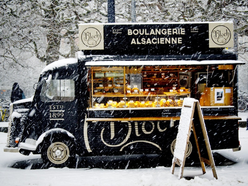 car, street, cute, nature, food truck, signage, travel, snowy, white, boulangerie, fast, day, snow, text, no people, 4K, white color, western script, non-western script
