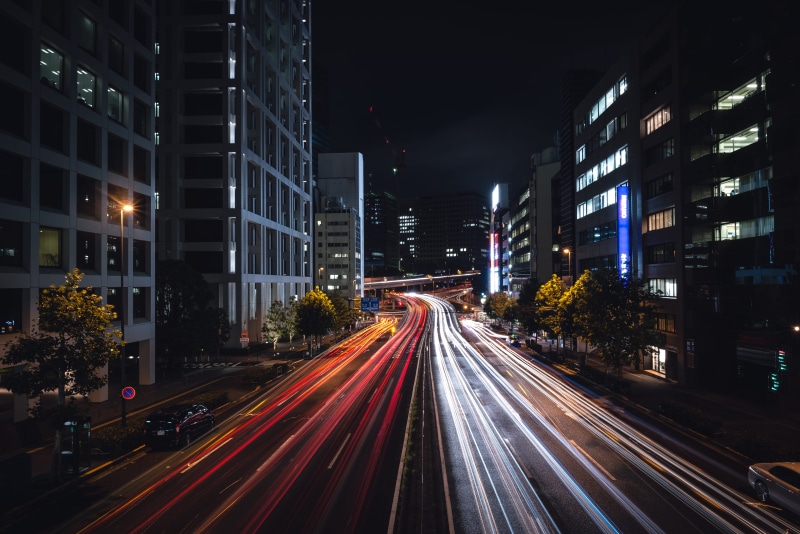 cityview, nightview, blurred motion, light trail, illuminated, minato, motion, skyscraper, outdoors, streetview, built structure, tokyo, vehicle light