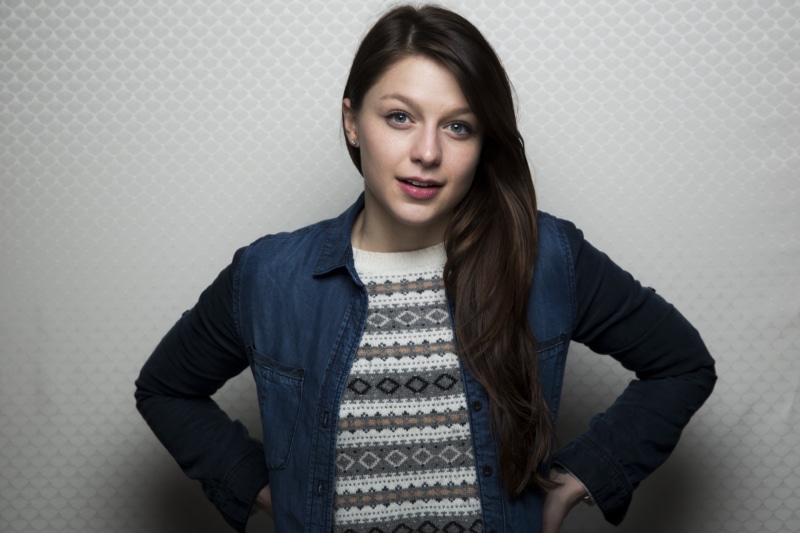 looking, one Young Woman Only, fashion Model, caucasian Ethnicity, young Women, hairstyle, standing, smiling, jacket, studio Shot, happiness, posing, s