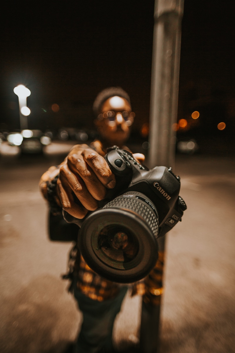 edition, person, bokeh, photography themes, canon, lifestyles, holding, black, dslr, front view, canon camera, one person, 5K, lightroom, photographer