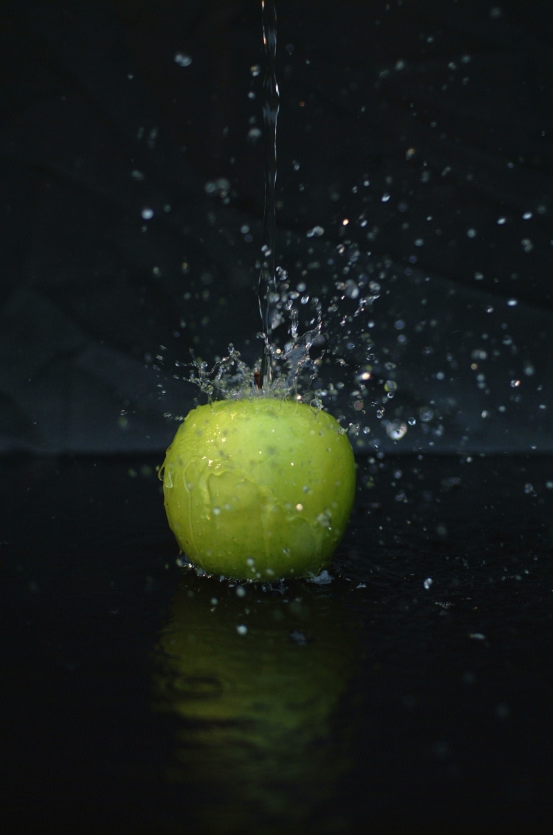 motion, photography, drops, detail, 2K, indoors, close-up, transparent water, green apple, green Color, no people, purity, black, nature, wet, green, food and drink