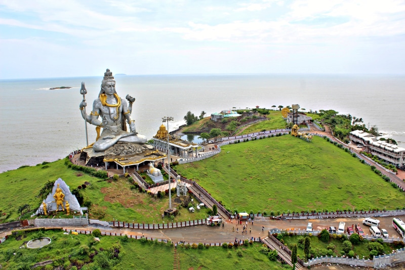 built structure, sea, 4K, no people, karnataka, incredibleindia, day, horizon over water, travel destinations, land, Murudeshwar, Beach, religion, architecture