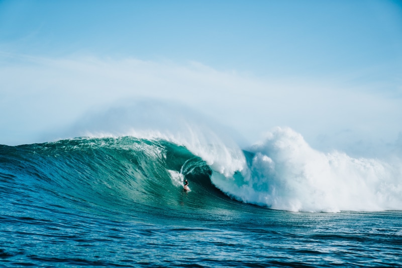 pipeline, surfer, wafe, peahi, beauty in nature, motion, blue, day, wave, bierke, water, splashing, power, russel, nature, surfing, hawaii, cloud, aquatic sport