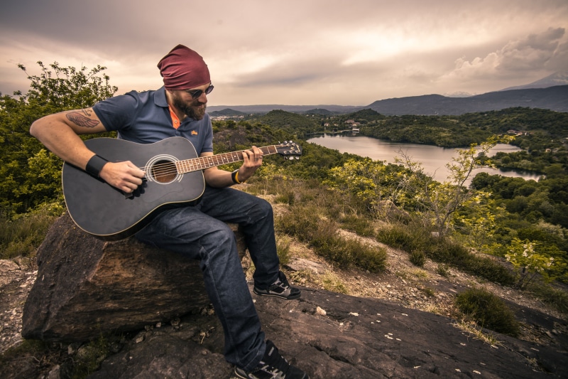 rock, sitting, playing, boy, mature men, music, musical instrument, young, guitarist, nature, landscape, rock music, sky, musical, 5K, musician, man, men