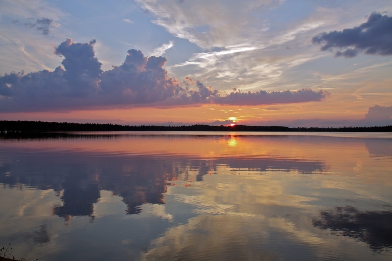 blue sky, reflection, tranquil Scene, sea, waterfront, orange color, twilight, cloud - Sky, body of water, beauty In Nature, summer, sunset, body, tranquility