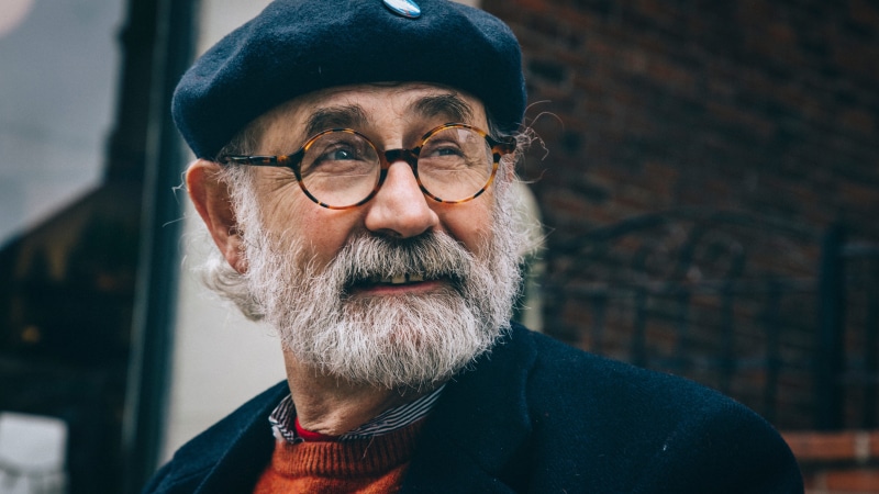glasses, man, gray Hair, men, senior Adult, facial Hair, only Men, 5K, eyeglasses, outdoors, adult, blue hat, people, headshot, looking, hat, contemplation