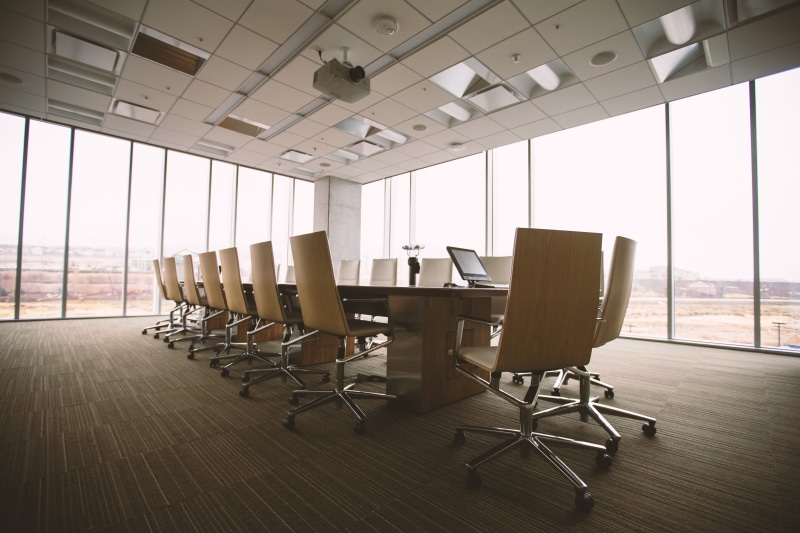 nobody, table, rolling, conference, front, seat, glass, empty, absence, meeting, day, board room, business, office, management, chair, furniture, modern