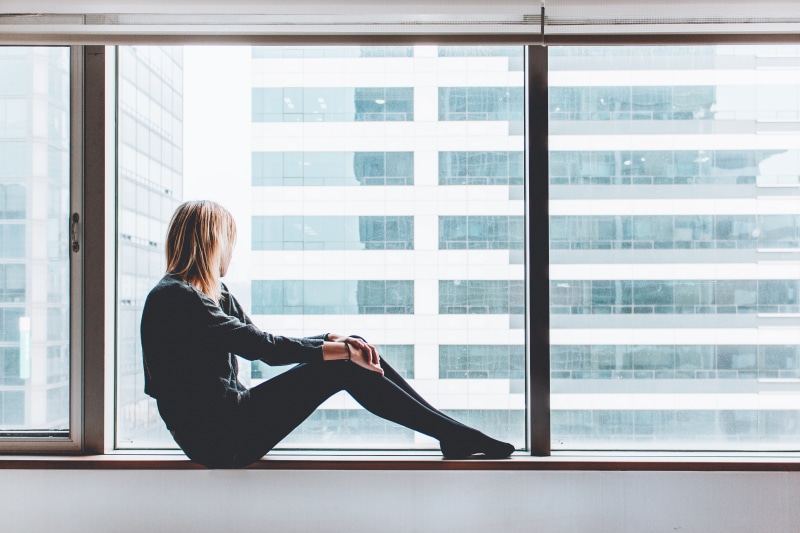 leisure activity, business Person, hair, business, businesswoman, window, hairstyle, indoors, mature adult, copy Space, full length, leggings, untitled