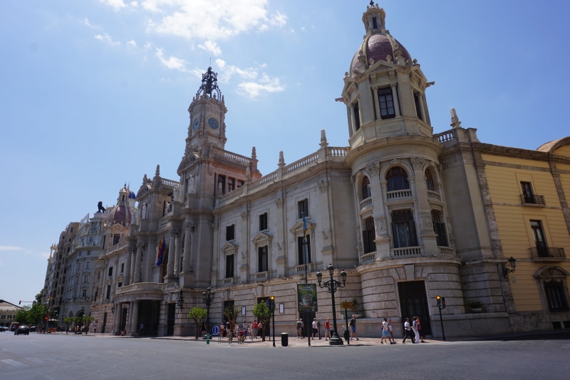 center, downtown, built structure, day, blue, landmark, 5K, spanish, belief, square, sightseeing, european, architecture, tower, spirituality, travel