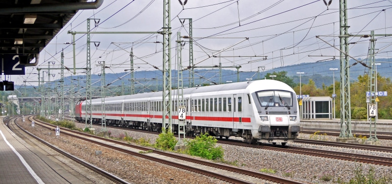 outdoors, vaihingen enz, cable, land vehicle, ic, station, transportation, signals, mannheim stuttgart, white, complexity, germany, through track, sky