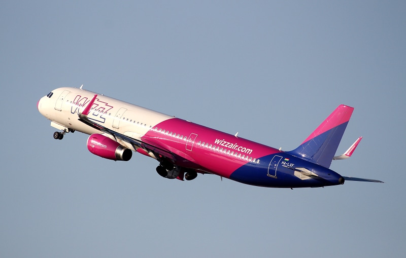 tourism, 4K, airbus, clear sky, thailand, single object, Wizzair, commercial Airplane, airbus A320, plane, close-up, flying, studio shot, air Vehicle