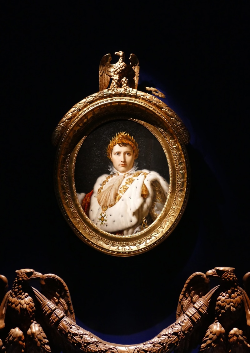 indoors, female likeness, the past, gilt, statue, wood, figurine, oval, napoleon, fontainebleau, representation, ornate, antique, black background, craft