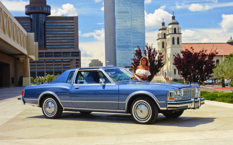 Diplomat, 1080P, Medallion, the city, 1979, the front, girl, Coupe, Dodge, background