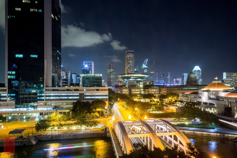 car trails, clarke quay, 1080P, river, boat quay, night city, signapore, boat trails, singapure, city lights, crossing
