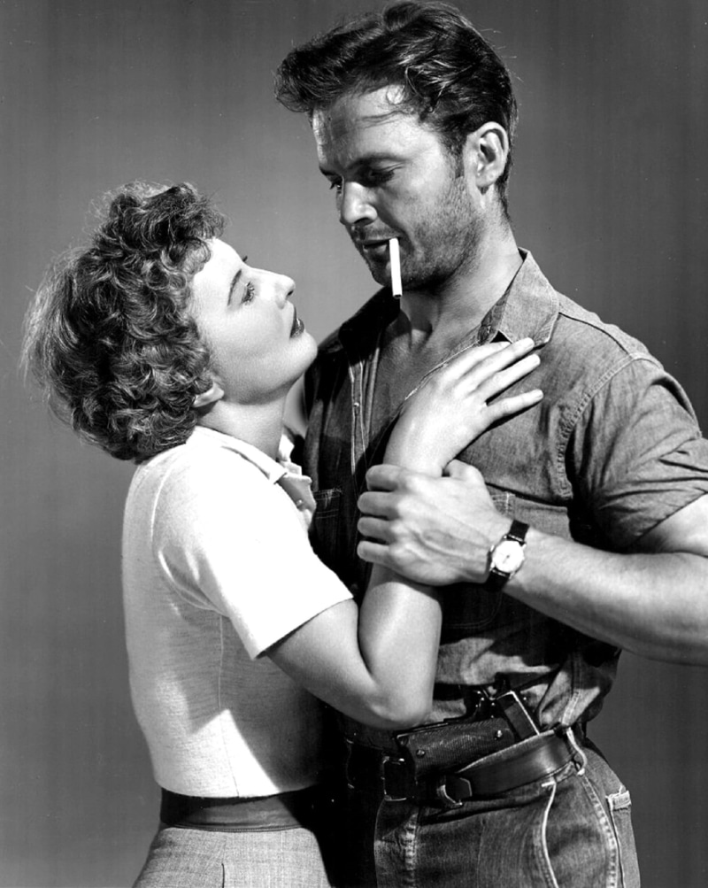 bonding, tv, actor, couple - relationship, broadway, real people, hugging, photography, love, togetherness, adult, couple, casual clothing, ralph meeker