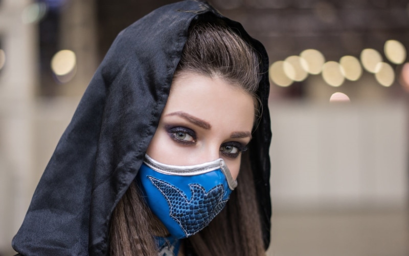 scarf, clothing, human face, women, headshot, young adult, front view, human body part, looking at camera, focus on foreground, 1080P, one person, cosplay