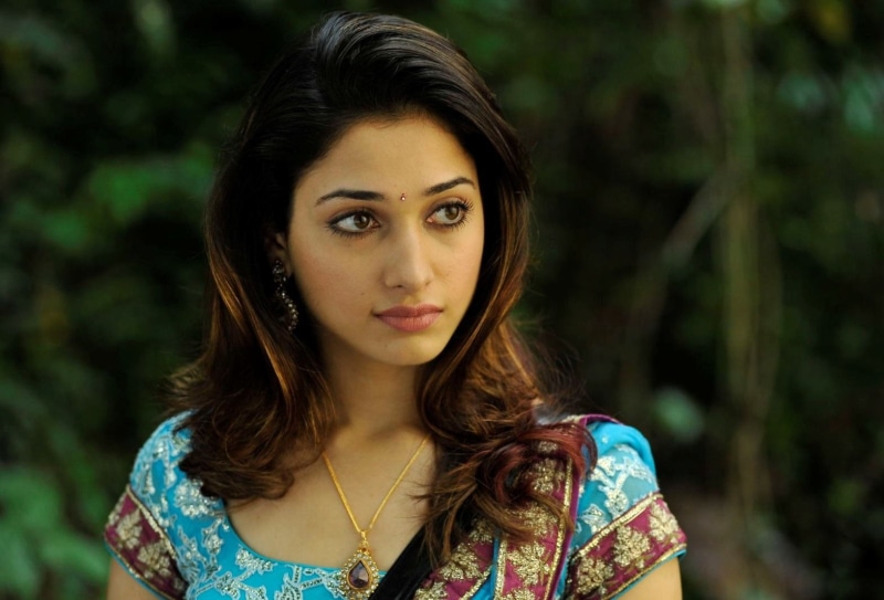 720P, saree, stills, gorgeous, tamanna, half