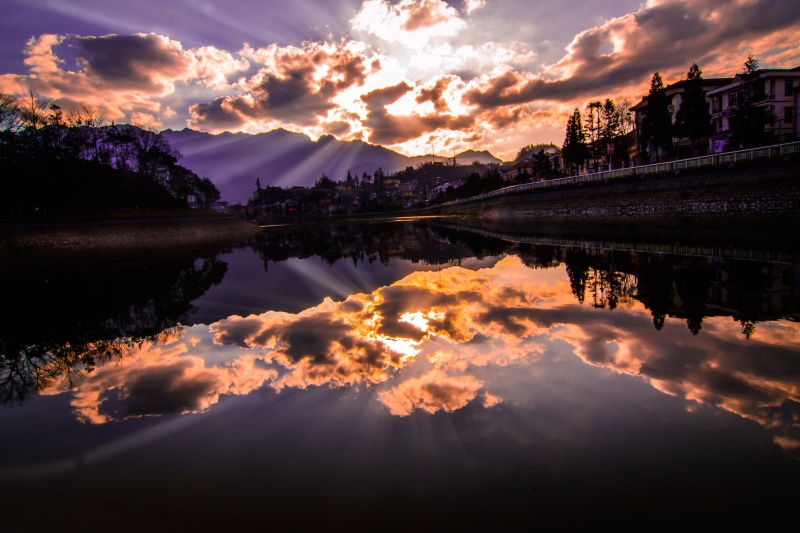 beauty in nature, miror, idyllic, cloudy, vietnam, tt. sa pa, sapa, tranquil scene, water, building exterior, waterfront, 5K, symmetry, sunset, cloud - sky