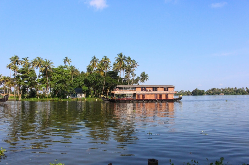 outdoors, kumarakom, reflection, boat house, no people, beauty in nature, houseboat, nature, sky, plant, coconut palm tree, 4K, architecture, water, day
