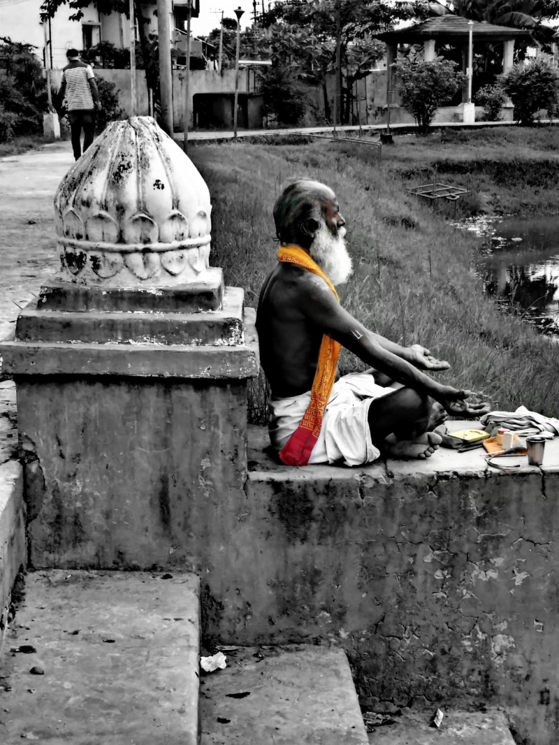 full length, outdoors, lifestyles, people, river, real people, architecture, saint, spirituality, building exterior, belief, built structure, 2K, yogi