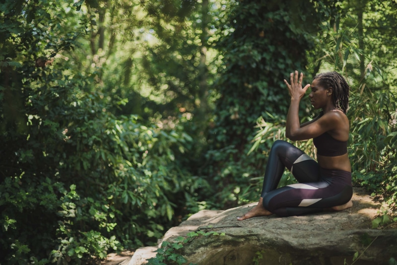 peaceful, beauty, sports Training, pose, vitality, action, sitting, zen, one Young Woman Only, activity, recreational Pursuit, one Woman Only, zen-like
