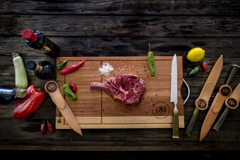 raw, exportation, indoors, still life, preparation, healthy eating, prepare, wood - material, directly above, beef, cutting, grill, carne, kitchen knife