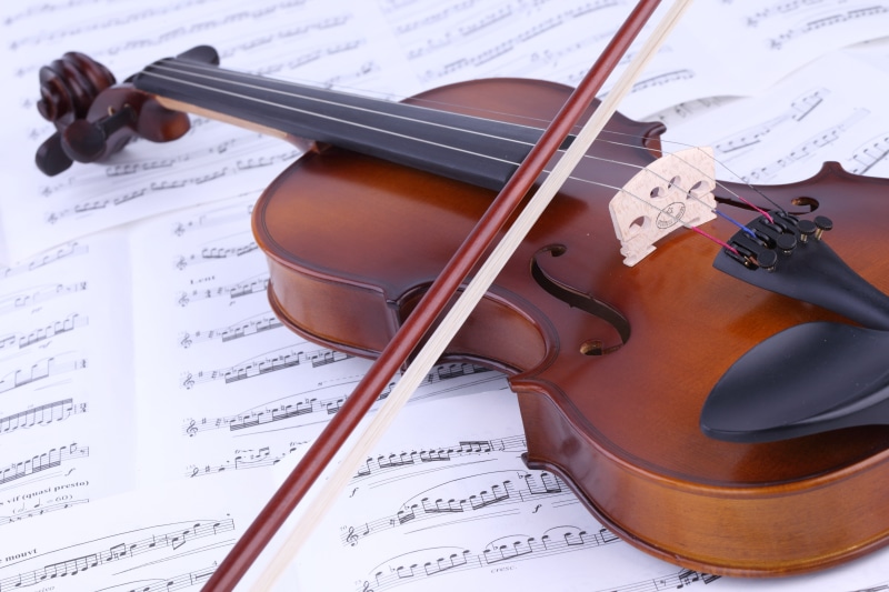 white, entertainment, sheet Music, no People, musical Instrument, musical Instrument String, string, arts culture and entertainment, wolfgang Amadeus Mozart