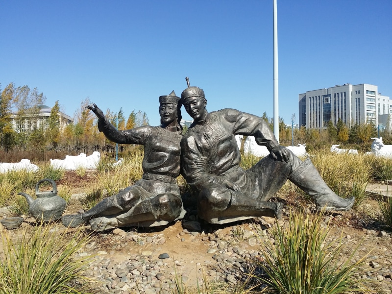 jingkiseukan, travel destinations, 2K, sculpture, plant, mongolia, water, clear sky, representation, statue, day, male likeness, architecture, inner, city