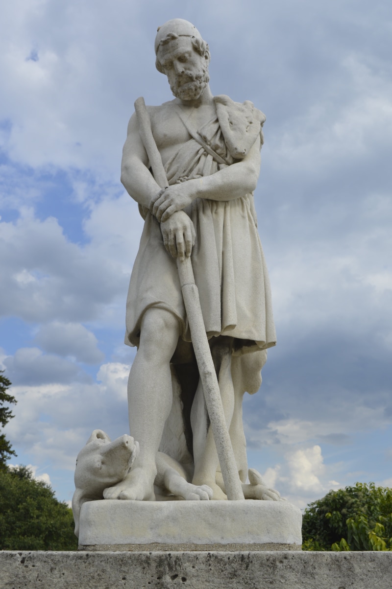 craft, 5K, low angle view, sculpture, solid, napoleon, france, creativity, history, architecture, no people, decoration, memorial, stone material, palace