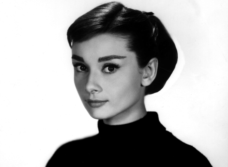 2K, photo, actress, Audrey Hepburn, girl, black and white, celebrity