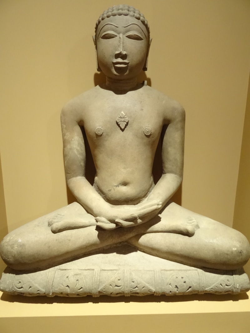 sculpture, religion, statue, meditation, 2K, no people, creativity, buddhism, museum, wall - building feature, indoors, representation, shirtless, stone figure