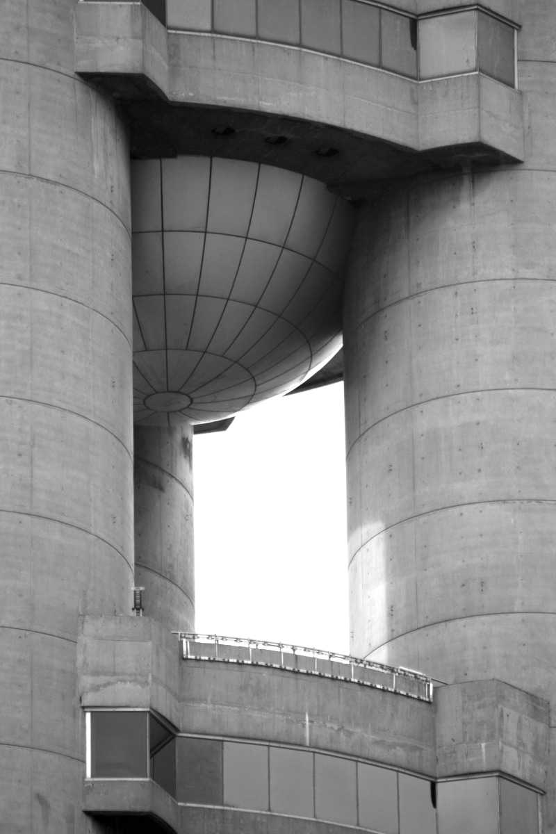 black and white, oriental pearl tower, water tower, 4K, cylinder, china, pillar, transportation, bridge, architecture, daytime, architectural column, tower
