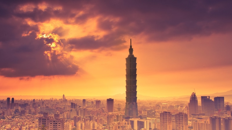 urban Scene, landscape, romantic sky, rise, downtown District, city Life, tourism, spire, building, clouds, panoramic, financial District, office Building