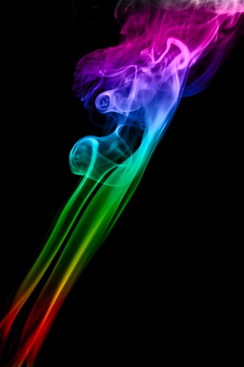transparent, smoke, burning, no people, smooth, changing form, motion, curve, green color, indoors, smoke - physical structure, studio shot, swirl, design