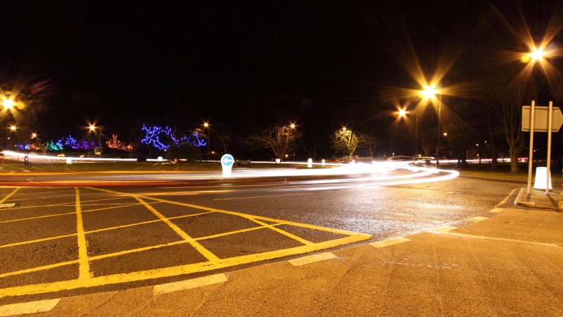Traffic, illuminated, street, lights, head, nature, glowing, Paint, sign, 4K, marking, street light, Light, no people, road, cars, city, brake, architecture