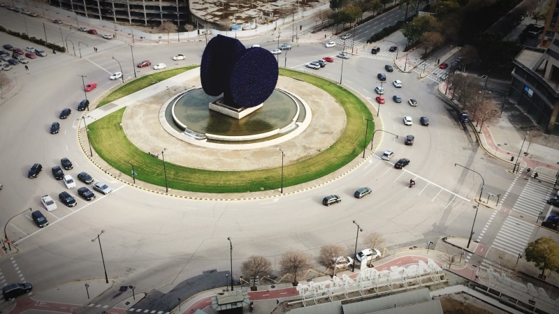 circle, no people, land vehicle, 1080P, shape, incidental people, roundabout, ice hockey, motor vehicle, built structure, art, mode of transportation