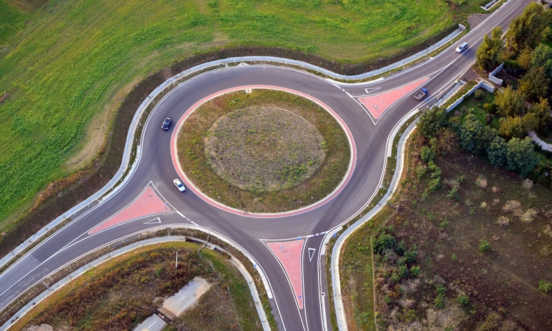 day, tree, 4K, lake christabel m, plant, M60 Motorway, aerial view, péterpuszta, road, nature, connection, highway, curve, overpass, multiple lane highway