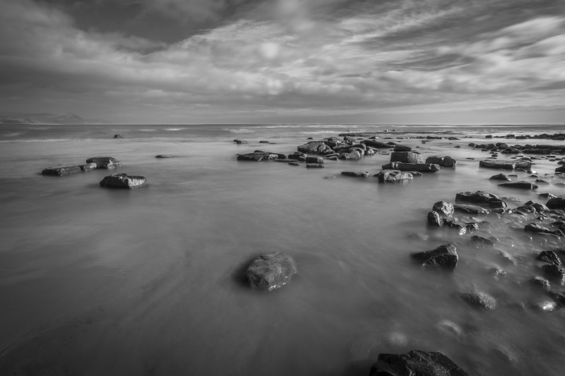 nature, scale, gray, Lyme  Regis, black And White, coastline, Coast, 5K, beach, photo, Long Exposure, Hoya, landscape, water, Rocks, sea, rock - Object