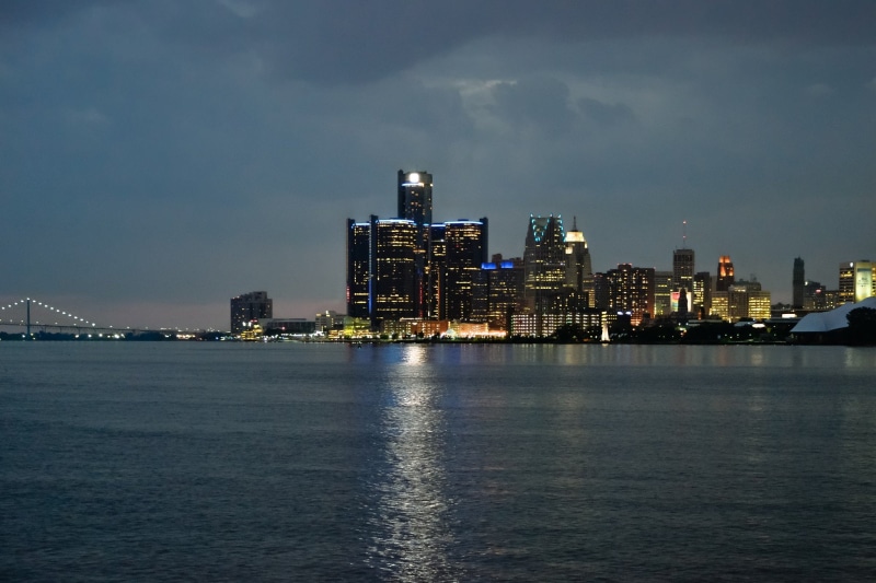 downtown, bridges, towers, storehouses, architecture, offices, ford, port, chrysler, city, cities, 1080P, oakland, docks, usa, stores, detroit, jet, monorail
