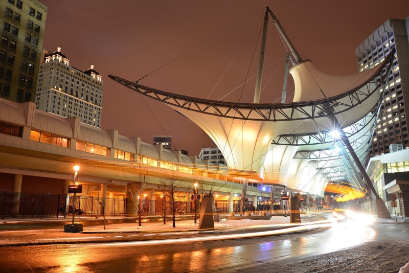 oakland, storehouses, towers, bridges, jet, architecture, michigan, usa, city, chrysler, ford, port, downtown, night, art, 720P, monorail, detroit, offices