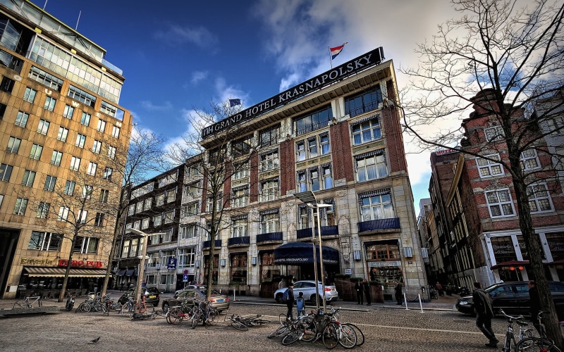architecture, nature, incidental people, transportation, built structure, day, BMW, bicycle, land vehicle, 1080P, mode of transportation, building exterior