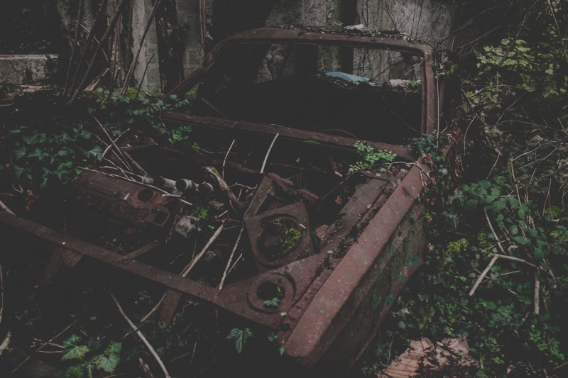 auto, no people, abandon, exploration, urban, day, decline, urbex, 5K, exploration urbaine, rusty, car, grass, growth, obsolete, abandoned car, deterioration