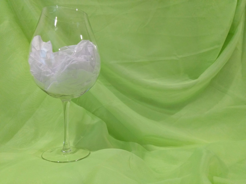 no people, close-up, plant, cocktail, alcohol, green color, studio shot, rose, refreshment, copa de cristal, wine glass, wineglass, 4K, plant part, fondo verde