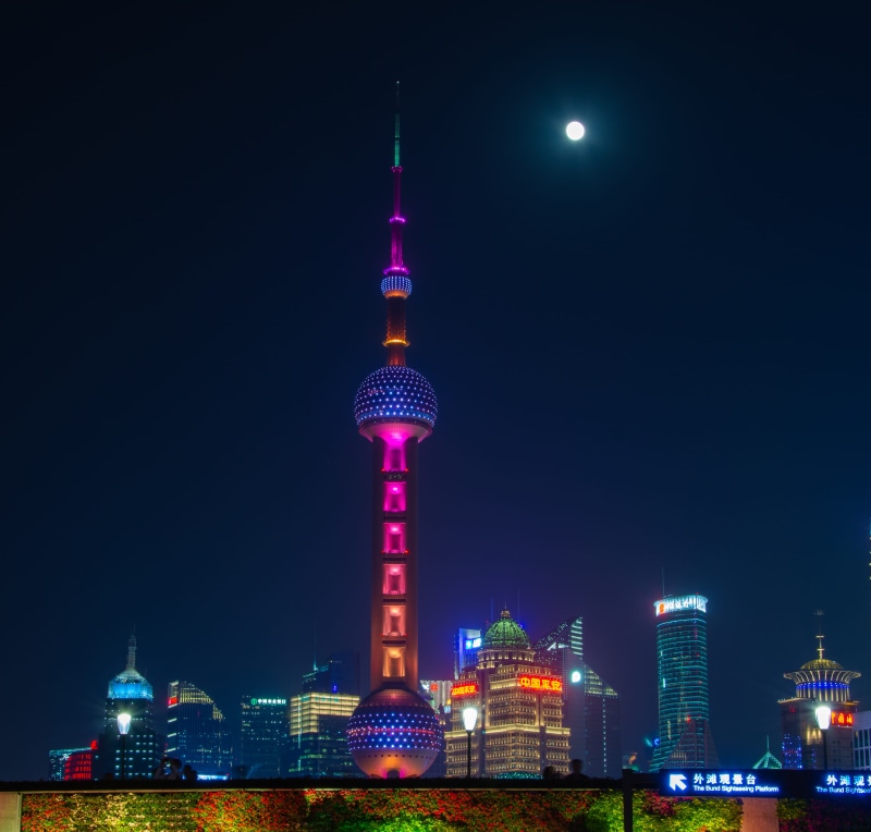 oriental pearl tower, outdoors, modern, tourism, skyscaper, skyscraper, asia, china, oriental pearl tv tower, landscape, shanghai, tall - high, travel destinations