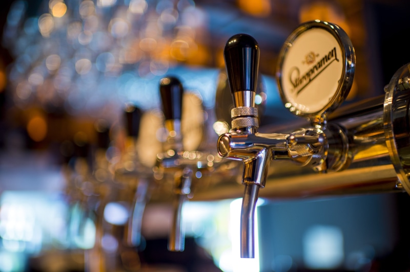 ale, restaurant, drink, vending, in a row, tap, refreshment, food and drink industry, no people, beer tap, handle, craft beer, equipment, beverage, distillery