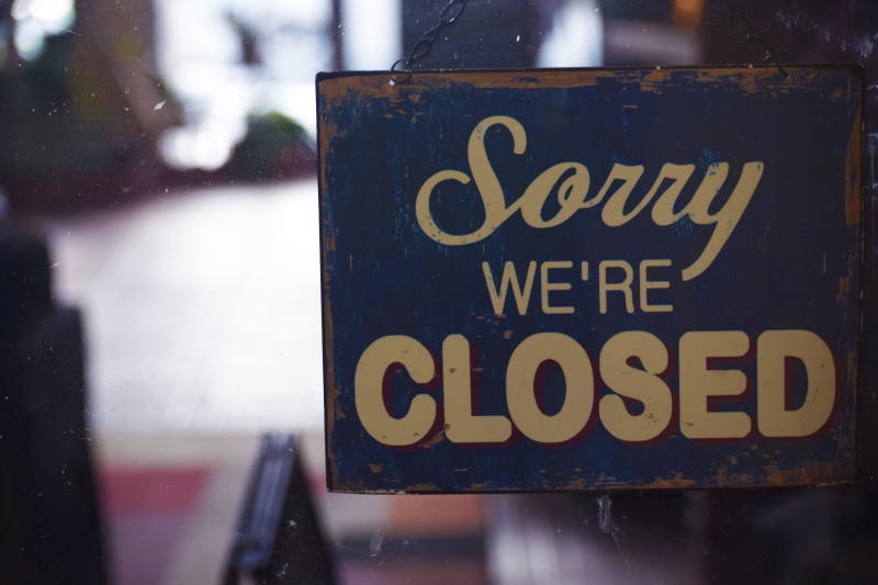 communication, text, 5K, transparent, vintage, message, information sign, western script, closed, signboard, close-up, reflection, day, window, sorry