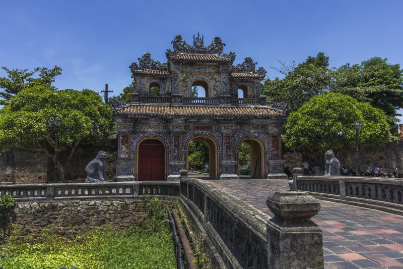 imperial city, building exterior, travel, tourism, vietnam, 5K, no people, architecture, gate, history, ornate, travel destinations, city, plant, arch